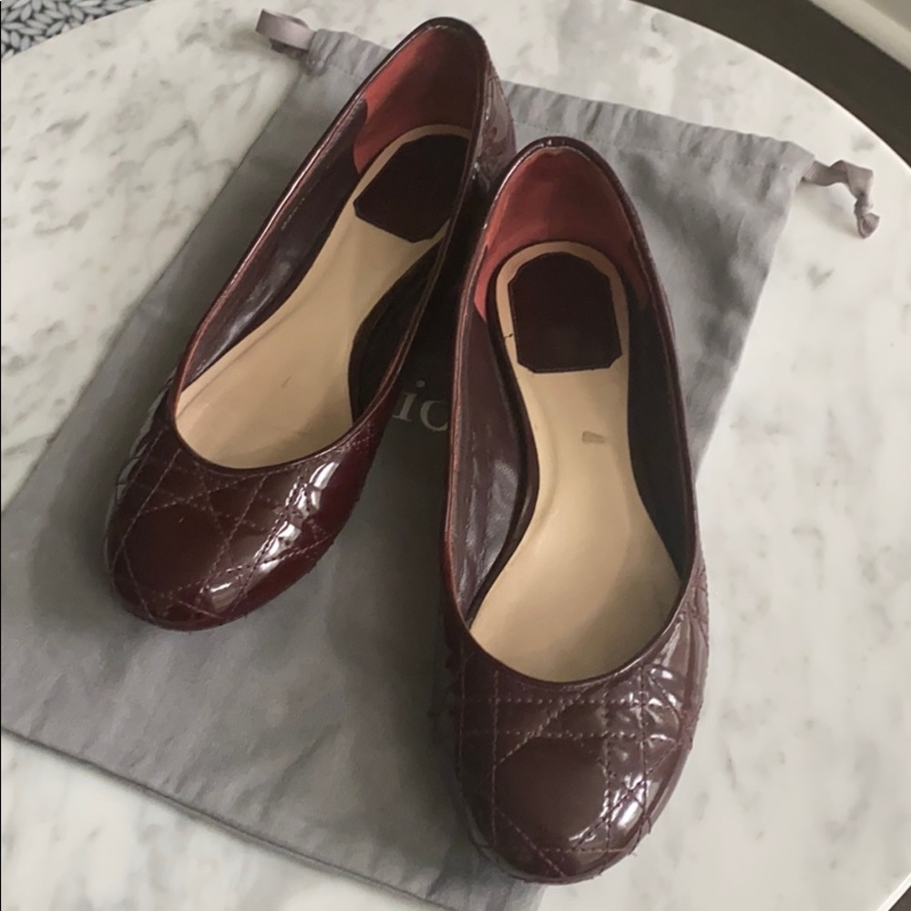 Dior flats patent quilt stitching details 37.5